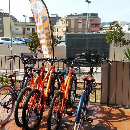Πανσιόν Guest House Lloret De Mar