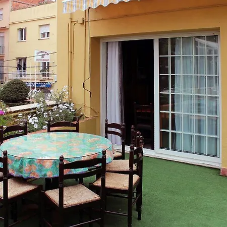 Guest House Lloret De Mar Πανσιόν